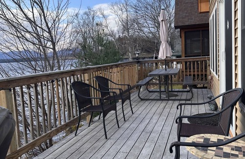 Roxbury House | DIRECT water front home with spectacular views of the White Mountains!