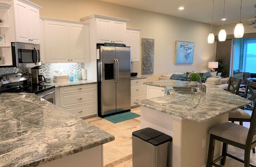 Lake Placid House | DIRECTLY ON GORGEOUS LAKE JUNE! MESSAGE OWNER FOR AVAILABILITY.