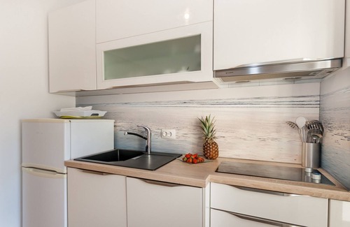 Baska Apartment | Directly on the crystal clear Adriatic Sea