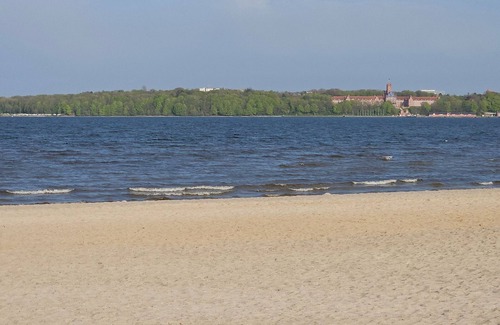 Harrislee Apartment | Direkt am Strand- Schöne Ferienwohnung für bis zu 4 Personen