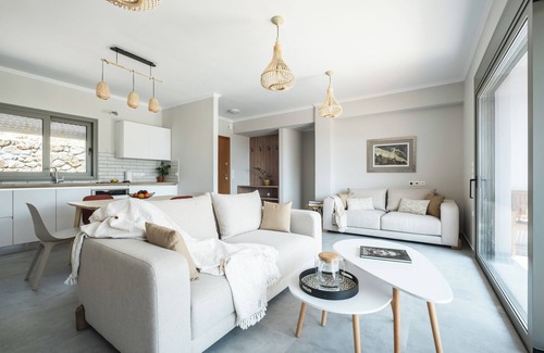 Lefkas Villa | Disabled-friendly luxury villa with pool near Lefkada's best beaches