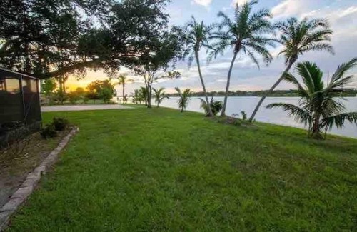 Gibsonton House | Discount offer From May to Sept. Beautiful Pool Home, with views of the bay,