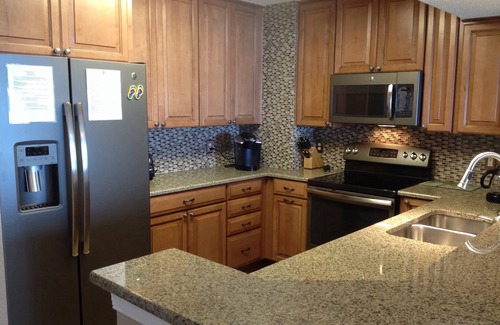 Myrtle Beach Condo | Discounted rates for Sept.! Beautiful 19th floor oceanfront condo & new pools.