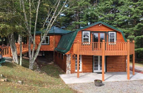 Sparta House | Discounts available for extended stays.