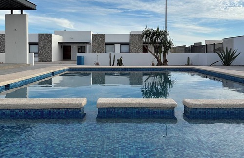 Southern Sonora Condo | Discover Paradise Just 2 Minutes Away: Your Cozy, Beachside Haven Awaits!