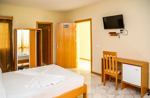 Sao Filipe Bed & Breakfast | Discover a charming B&B in São Filipe with Wi-Fi, AC, and stunning ocean views!