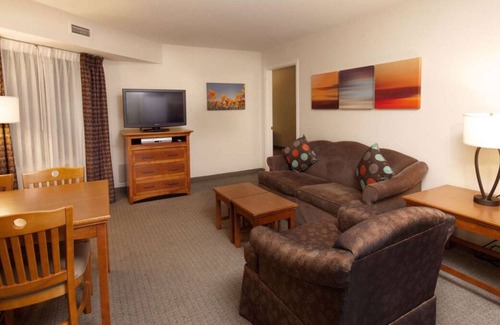 Acres Green House | Discover Denver South's Adventures! Three Spacious Suites with Full Kitchens!