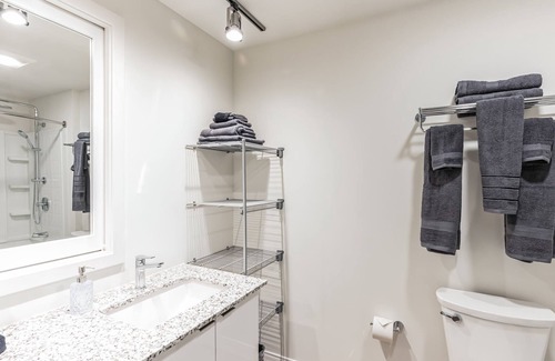Gateway District Apartment | Discover Downtown! Cozy Studio by the Flats East Bank