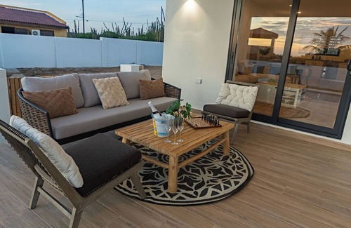 Soledad House | Discover luxury and relaxation at our villa in Aruba.