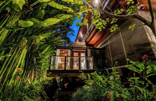 Melayang House | Discover Majestic Living: The Ultimate Getaway in a Former Royal Villa Estate