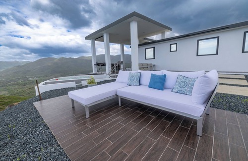 Salinas House | Discover the perfect retreat in nature with the best sunset in southern PR.