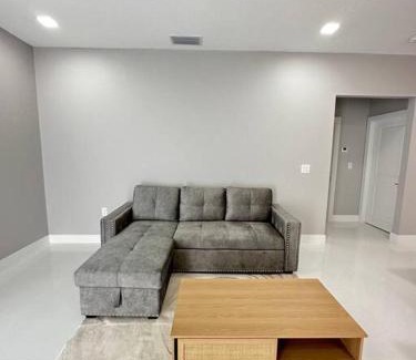 Rural Estates Apartment | Discover Your Paradise Retreat in Naples
