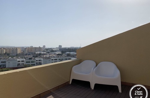 Carnaxide Apartment | Discovery Apartment Carnaxide