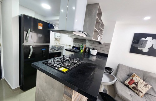 Robledo Apartment | Disfruta Medellín: Comodo Apartamento Completo con Parqueadero Privado