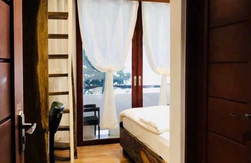 Bauan Hotel | Dive and Trek Resort & Marine Sanctuary