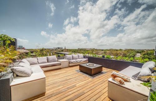 Zama Apartment | Divine 1BR PH with Private Pool and Spectacular Pools
