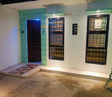 Clark Apartment | Divine's Cabin, Fully Airconditioned!