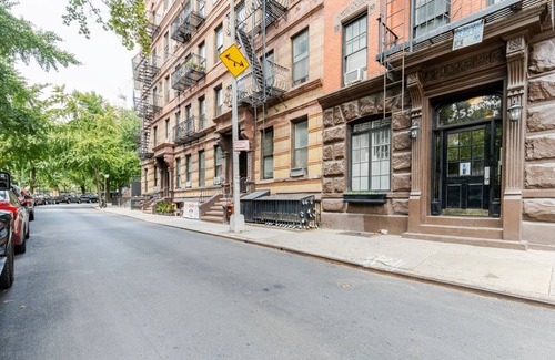 Greenwich Village Apartment | Divine West Village 1BR, Furnished w/Kitchen, W/D, A/C, by Blueground