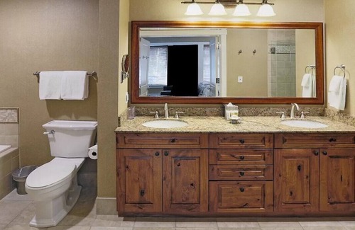 Beaver Creek Apartment | DO NOT RESERVE. NOT A REAL LISTING. CAN’T Figure out how to delete
