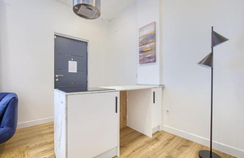 La Avanzada - La Cueva Apartment | Dobo Fuenlabrada Lima