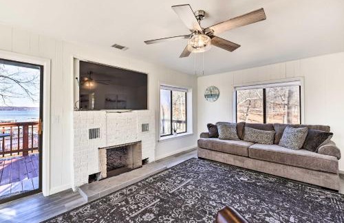 Grove House | Dock and Pool Access Lakefront Grove Home!