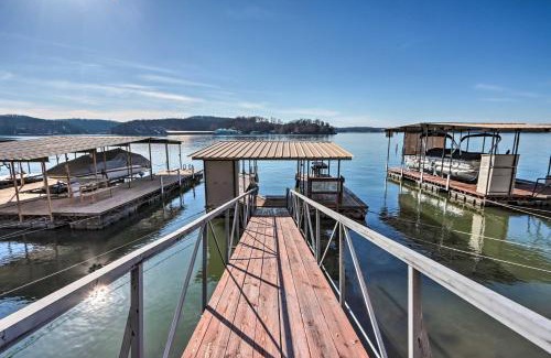 Linn Creek House | Dock and Slip Lakefront Linn Creek Home!