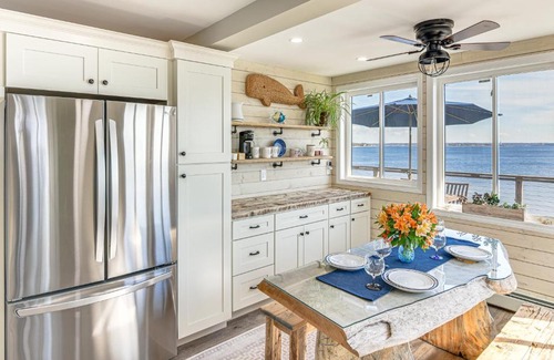 Bristol House | Dock, Sunrise View Waterfront Home on Mt Hope Bay