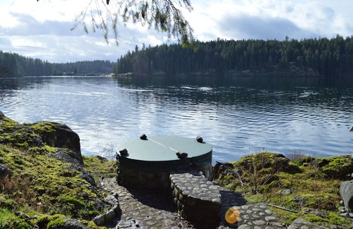 Quadra Island House | Doe Island North