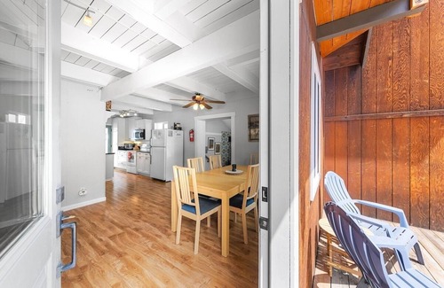 Serene Lakes Cabin | Dog Friendly 3bd/2ba Cabin In Serene Lakes