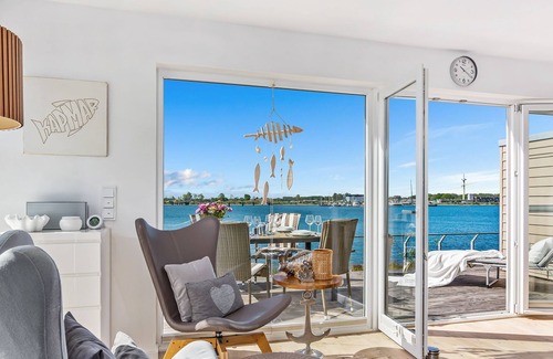 Olpenitz Apartment | Dog-friendly Baltic Sea vacation apartment "KapMar" with south-facing terrace right on the waterfront