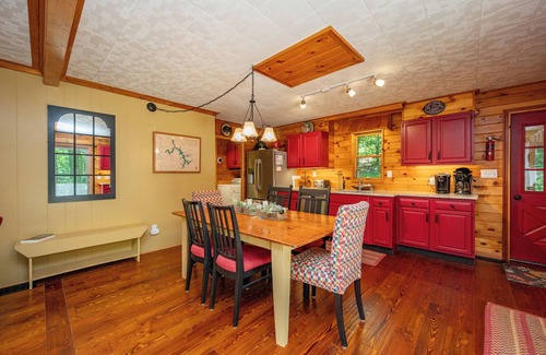 McHenry House | Dog-Friendly Cabin w/Hot Tub & Fire Pit