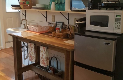 Cotuit Apartment | Dog friendly, Clean Studio with Separate Entrance 2.4 miles to Beach