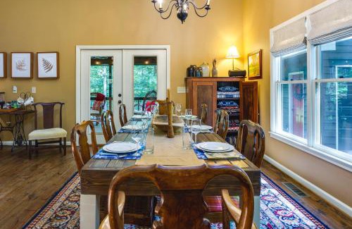 Dahlonega House | Dog-Friendly Dahlonega Home with Private Fire Pit!