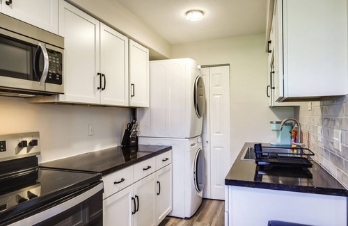 Dayton Apartment | Dog-Friendly Dayton Apt: Central Location!