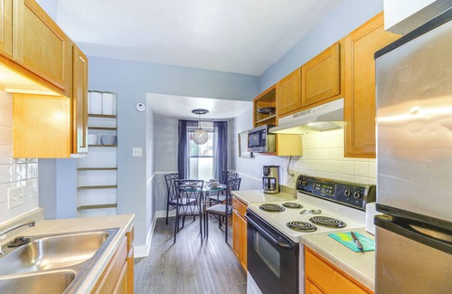 Dayton House | Dog-Friendly Dayton Home: 1 Mi to Downtown!