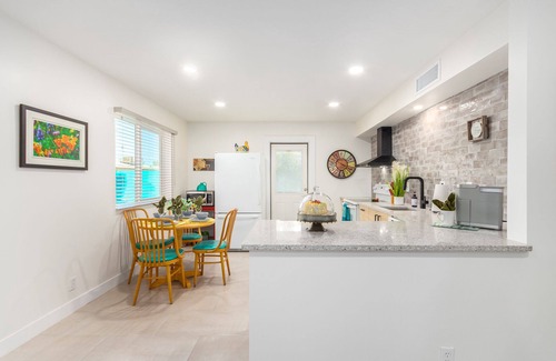 Chandler House | Dog Friendly, Downtown Chandler, Has It All!