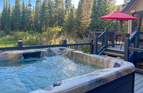 Breckenridge House | Dog-friendly home with private hot tub, mtn views, deck, wood stove, fireplace