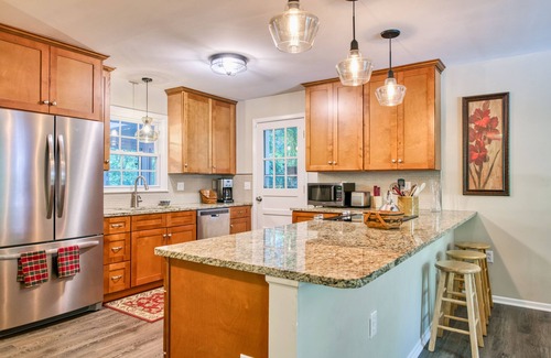 Bent Creek House | Dog-friendly home with large yard, lawn games, firepit, screened porch, & AC