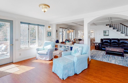 Port Clyde House | Dog-friendly house with Bay views, charming interior, & deck - snowbirds welcome