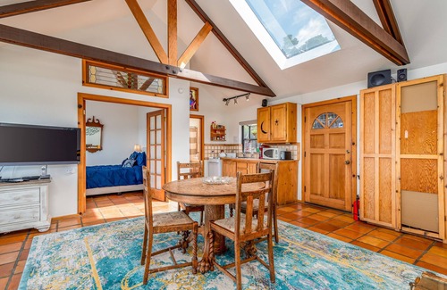 Gualala Cottage | Dog-friendly, ocean-view cottage with private hot tub, deck, & free EV charger
