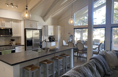 Tahoe Keys House | Dog Friendly Ski Retreat in Tahoe Keys 3 BR 2 BA w/fireplace & water view