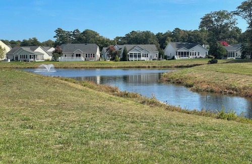 The Glade Condo | Dog-Friendly Solar-Powered Home with Pond View, EV Charging & Huge Porch