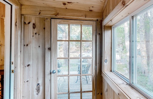 Otter Creek Apartment | Dog-friendly studio cabin with deck, kitchenette, & fast WiFi - steps to Acadia