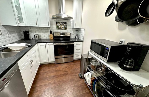 Hendersonville House | Dog Friendly Upscale Cottage with Treehouse Vibe Close to Town and Outdoor Fun