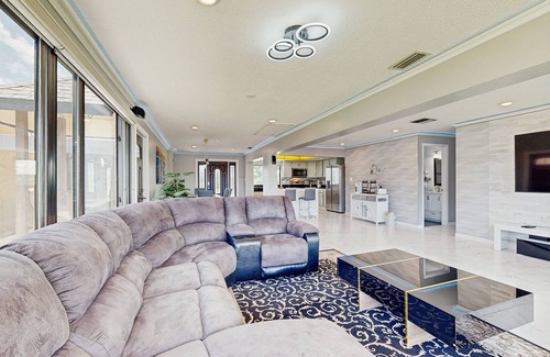 Palm Harbor House | Dog friendly -waterfont home with a private dock, work station , W/D and WIFI