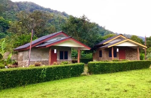 Mae Taeng Resort | Doi Lom Elephant Farm Stay