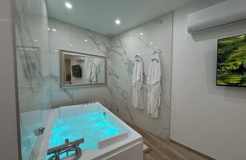 Mornant Apartment | Dolce Vita, apparently luxurious with balneotherapy