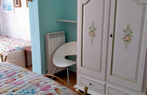 Dolceacqua House | DOLCEACQUA HOLIDAY HOUSE BETWEEN OLIVE OLIVES AND VIEWS TO THE SEA