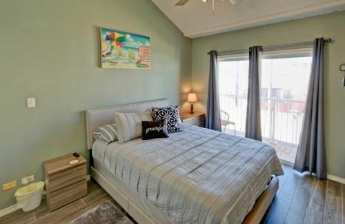 South Padre Island Apartment | DOLPHIN 23 condo