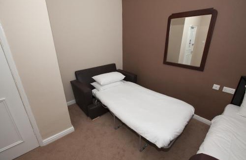 Castle Hotel | Dolphin SA1